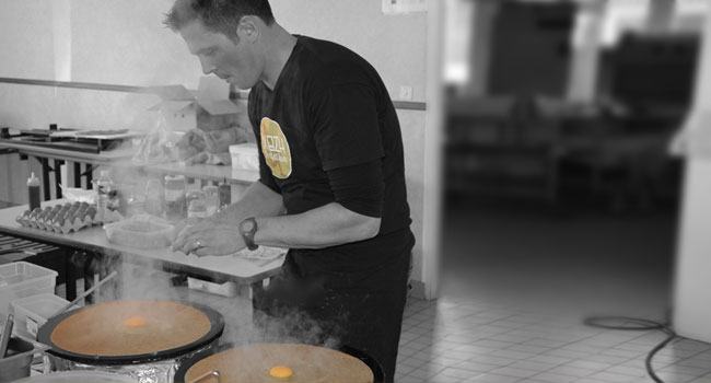 Repas Crêpes groupe Lorient Bretagne Pays de la Loire traiteur crêpier Breizh Tentation